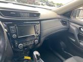 Thumbnail of 2020 Pearl White Tricoat Nissan Rogue
