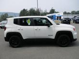 Thumbnail of 2022 Alpine White Clearcoat Jeep Renegade