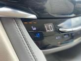 Thumbnail of 2023 Crystal White Tricoat Cadillac XT6