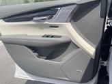 Thumbnail of 2023 Crystal White Tricoat Cadillac XT6