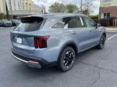 Thumbnail of 2025 Everlasting Silver Kia Sorento