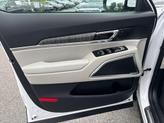 Thumbnail of 2025 Glacial White Pearl Kia Telluride