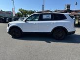 Thumbnail of 2025 Glacial White Pearl Kia Telluride