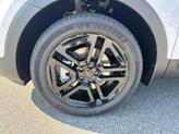 Thumbnail of 2025 Glacial White Pearl Kia Telluride