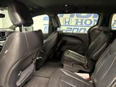 Thumbnail of 2018 Granite Crystal Metallic Clearcoat Chrysler Pacifica
