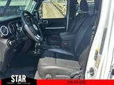 Thumbnail of 2020 White Jeep Wrangler Unlimited