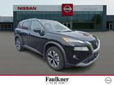 Photo of 2022 Super Black Nissan Rogue