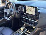 Thumbnail of 2022 Pearl White Tricoat/Super Black Nissan Pathfinder