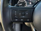 Thumbnail of 2022 Pearl White Tricoat/Super Black Nissan Pathfinder