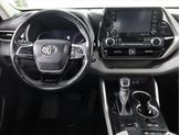 Thumbnail of 2021 Celestial Silver Metallic Toyota Highlander