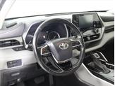 Thumbnail of 2021 Celestial Silver Metallic Toyota Highlander