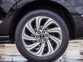 Thumbnail of 2022 Infinite Black Metallic Clearcoat Lincoln Navigator