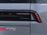 Thumbnail of 2025 Gray Mist Metallic Tri-Coat Lincoln Navigator