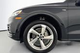 Thumbnail of 2020 Mythos Black Metallic Audi Q5