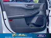 Thumbnail of 2025 Oxford White Ford Escape