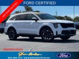 Photo of 2024 Glacial White Pearl Kia Sorento