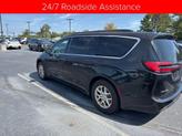 Thumbnail of 2022 Brilliant Black Crystal Pearlcoat Chrysler Pacifica