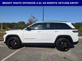 Thumbnail of 2023 Bright White Clearcoat Jeep Grand Cherokee