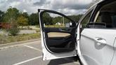 Thumbnail of 2019 Oxford White Ford Edge