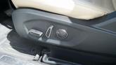 Thumbnail of 2019 Oxford White Ford Edge
