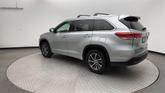 Thumbnail of 2018 Celestial Silver Metallic Toyota Highlander