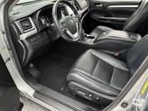 Thumbnail of 2018 Celestial Silver Metallic Toyota Highlander