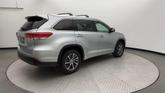 Thumbnail of 2018 Celestial Silver Metallic Toyota Highlander