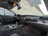 Thumbnail of 2015 Black BMW 528