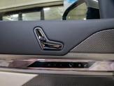 Thumbnail of 2025 Carbon Black Metallic BMW i7