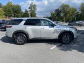 Thumbnail of 2024 Brilliant Silver Metallic Nissan Pathfinder