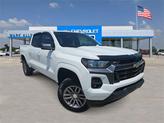 Photo of 2023 Summit White Chevrolet Colorado