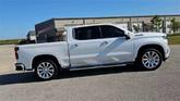 Thumbnail of 2021 Iridescent Pearl Tricoat Chevrolet Silverado 1500