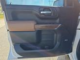 Thumbnail of 2021 Iridescent Pearl Tricoat Chevrolet Silverado 1500