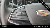 Thumbnail of 2022 Crystal White Tricoat Cadillac XT5