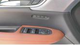 Thumbnail of 2025 Crystal White Tricoat Cadillac XT5