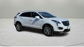 Thumbnail of 2025 Crystal White Tricoat Cadillac XT5