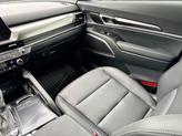 Thumbnail of 2025 Ebony Black Kia Telluride