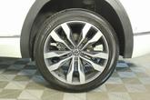 Thumbnail of 2021 Pure White Volkswagen Atlas Cross Sport