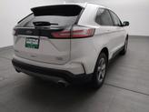 Thumbnail of 2019 White Ford Edge