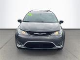 Thumbnail of 2020 Granite Crystal Metallic Clearcoat Chrysler Pacifica