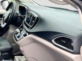 Thumbnail of 2020 Granite Crystal Metallic Clearcoat Chrysler Pacifica
