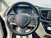 Thumbnail of 2020 Granite Crystal Metallic Clearcoat Chrysler Pacifica