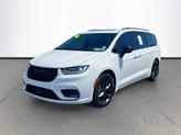 Thumbnail of 2024 Bright White Clearcoat Chrysler Pacifica
