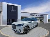 Thumbnail of 2025 White Metallic Lincoln Aviator