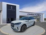 Thumbnail of 2025 White Metallic Lincoln Aviator