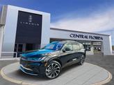 Thumbnail of 2025 Infinite Black Metallic Clearcoat Lincoln Nautilus