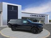 Photo of 2025 Infinite Black Metallic Clearcoat Lincoln Navigator