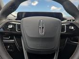 Thumbnail of 2025 Infinite Black Metallic Clearcoat Lincoln Aviator