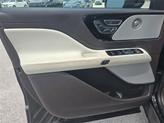 Thumbnail of 2023 Black Metallic Lincoln Aviator