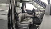 Thumbnail of 2022 Manhattan Green Metallic Premium Colorant Lincoln Navigator